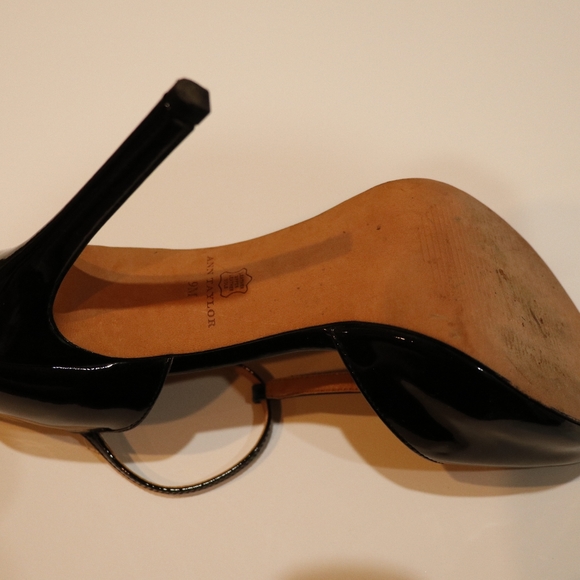 Ann Taylor Strappy Peep Toe Pumps size 9 - Picture 5 of 7